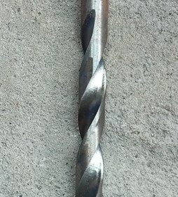 Khoan sắt 8.5