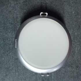 Led âm trần 9w a/s trắng viền vàng D125 Philips