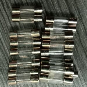 Cầu chì kiếng (ống) 10A 5x20mm