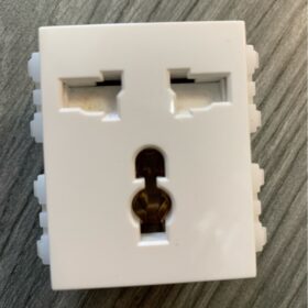 Ổ đơn 3 chấu đa năng Size 2 module S18CC (8c/h) Sino