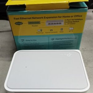 Switch 5 cổng 100Mbits Internet