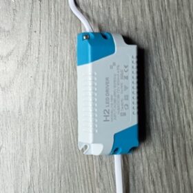 Tăng phô Led 18w đuôi vặn