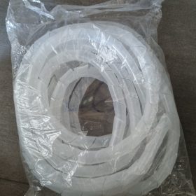 Ruột mèo D16 màu trắng (9m/b)