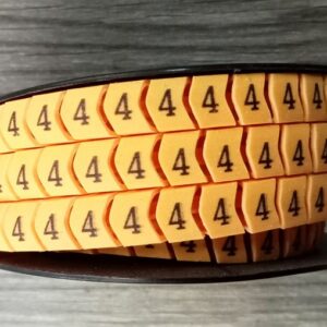 Cuộn cao su đánh số 4