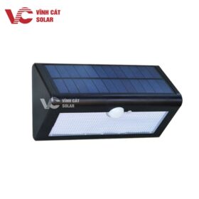 Đèn vách ngoài trời NLMT cảm ứng 11w a/s trắng 7.2Ah IP65