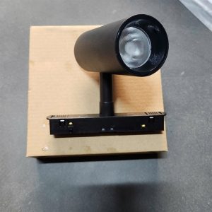 Đèn rọi 9w a/s vàng vỏ đen D50 H127 Magnetic