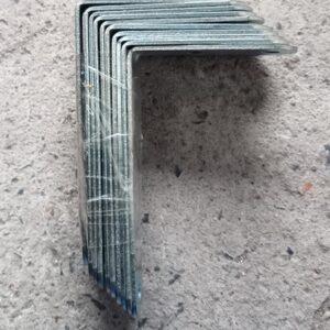 Eke góc 8cm